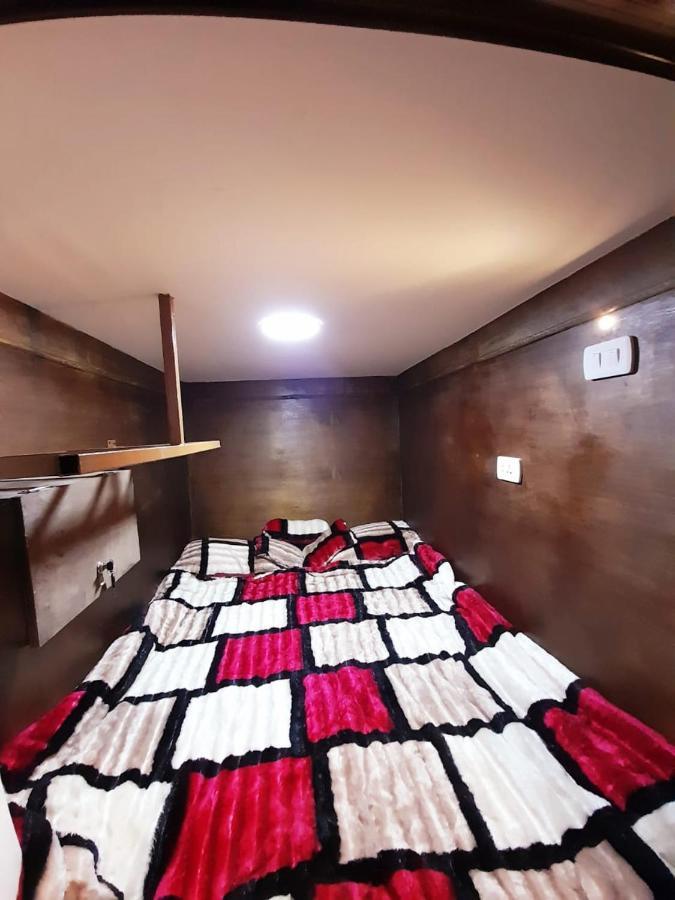 Petra Cabin Inn Hostel&Resturant Вади Муса Экстерьер фото